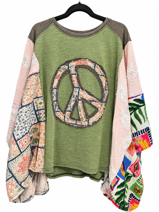 Easel Boho Patchwork Peace Sign Top – Size Small