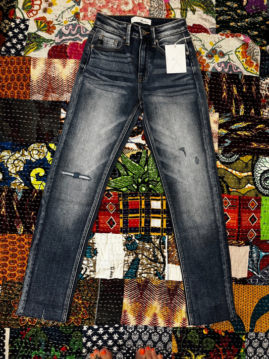 KanCan Distressed Slim Straight Jeans — Size 0/23